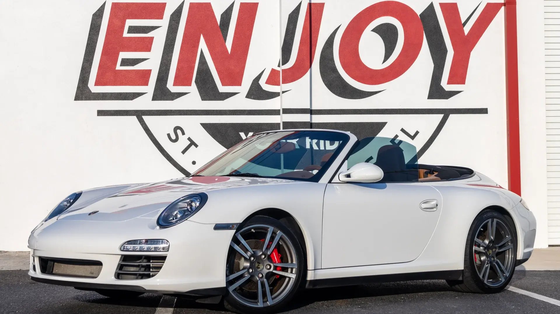 2011-porsche-carrera